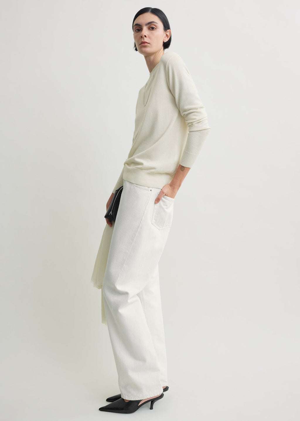 Fine crew knit ecru