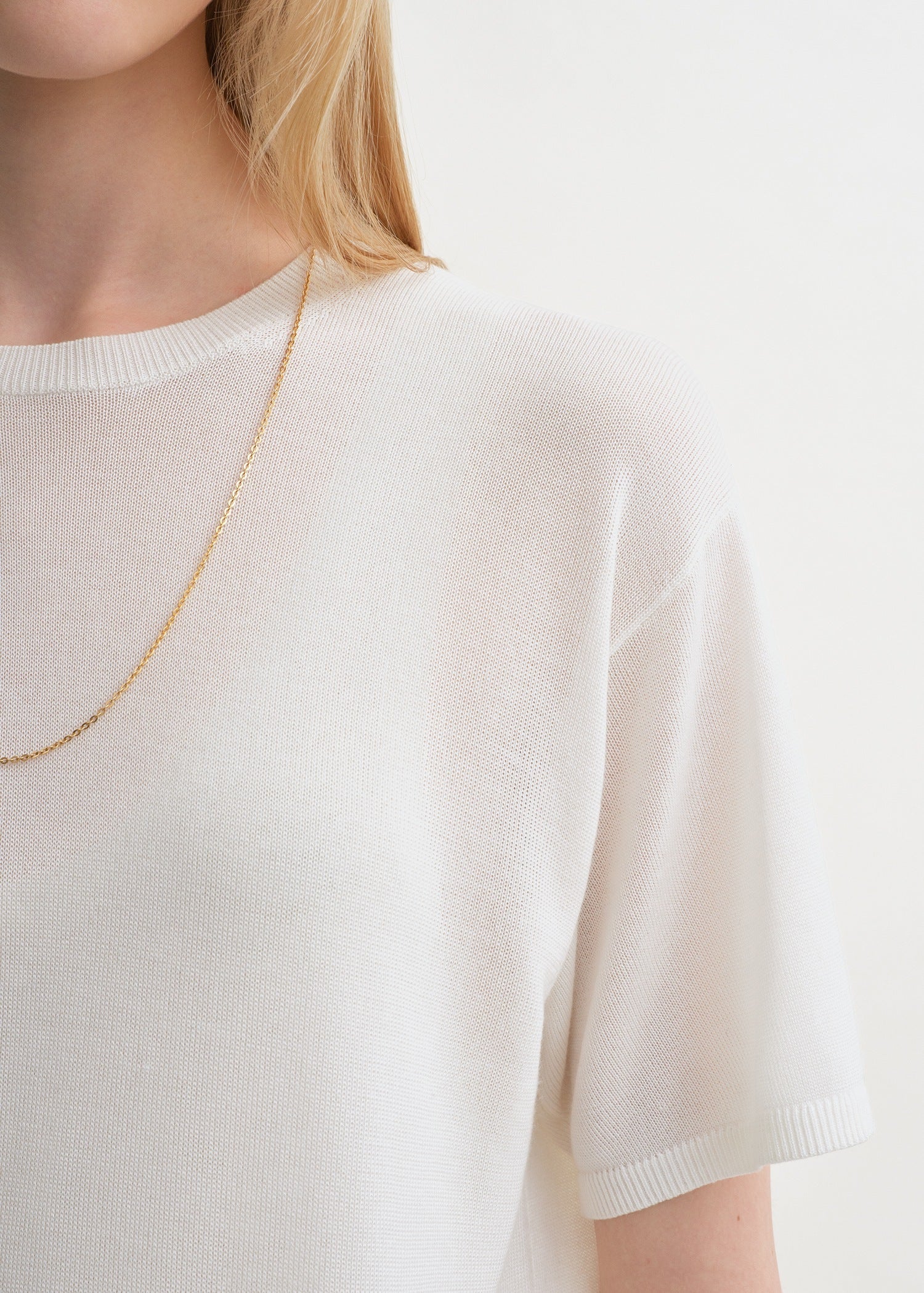 Tee knit white