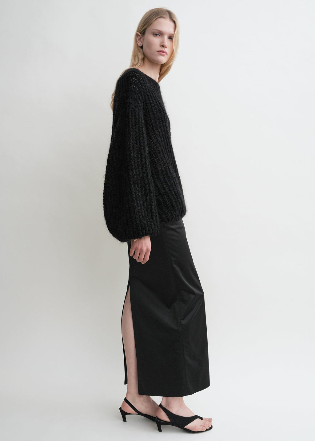 Puffed knit black